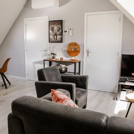 Appartement Op De 1E Verdieping. Wemeldinge Extérieur photo